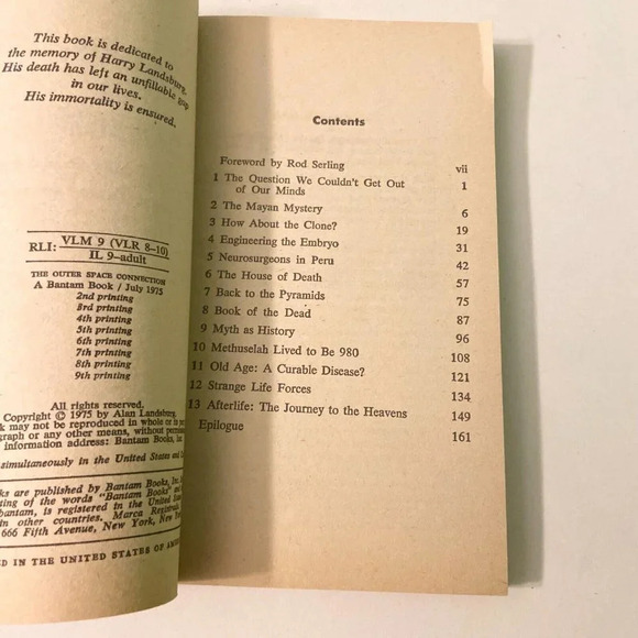 Vintage 1975 The Outer Space Connection by Alan and  Sally Landsburg Paperback - Picture 9 of 16